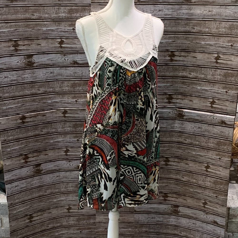 🔥🔥SALE🔥🔥City TRIANGLES Multi Color Flowy Dress - Picture 2 of 12